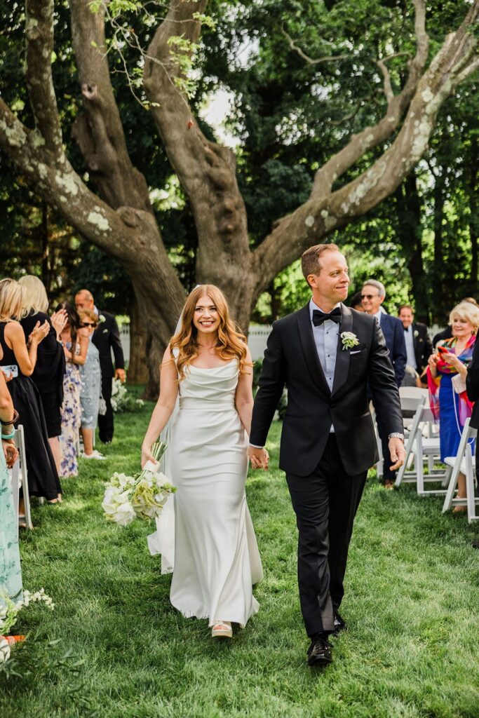 Bedell Cellars wedding ceremony recessional